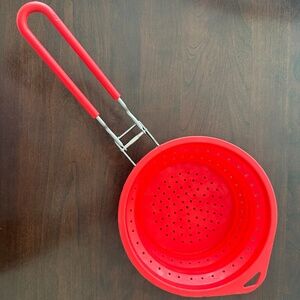 Collapsible Colander Strainer